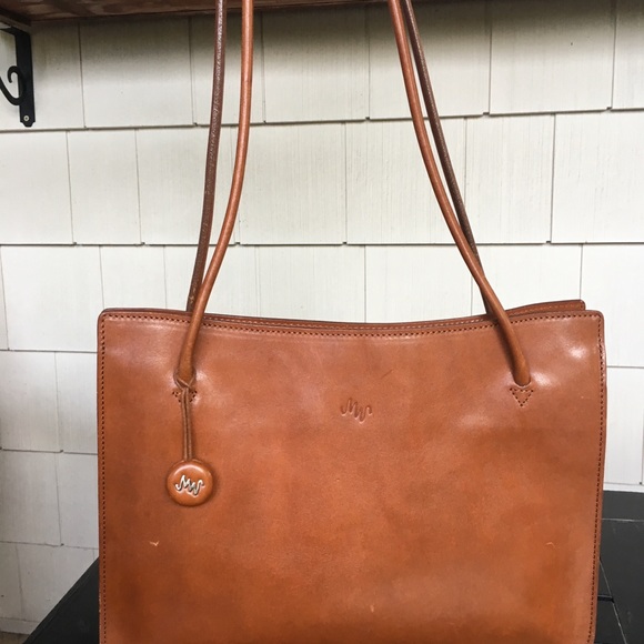 Monsac Classic Shoulder Bag - Picture 2 of 4